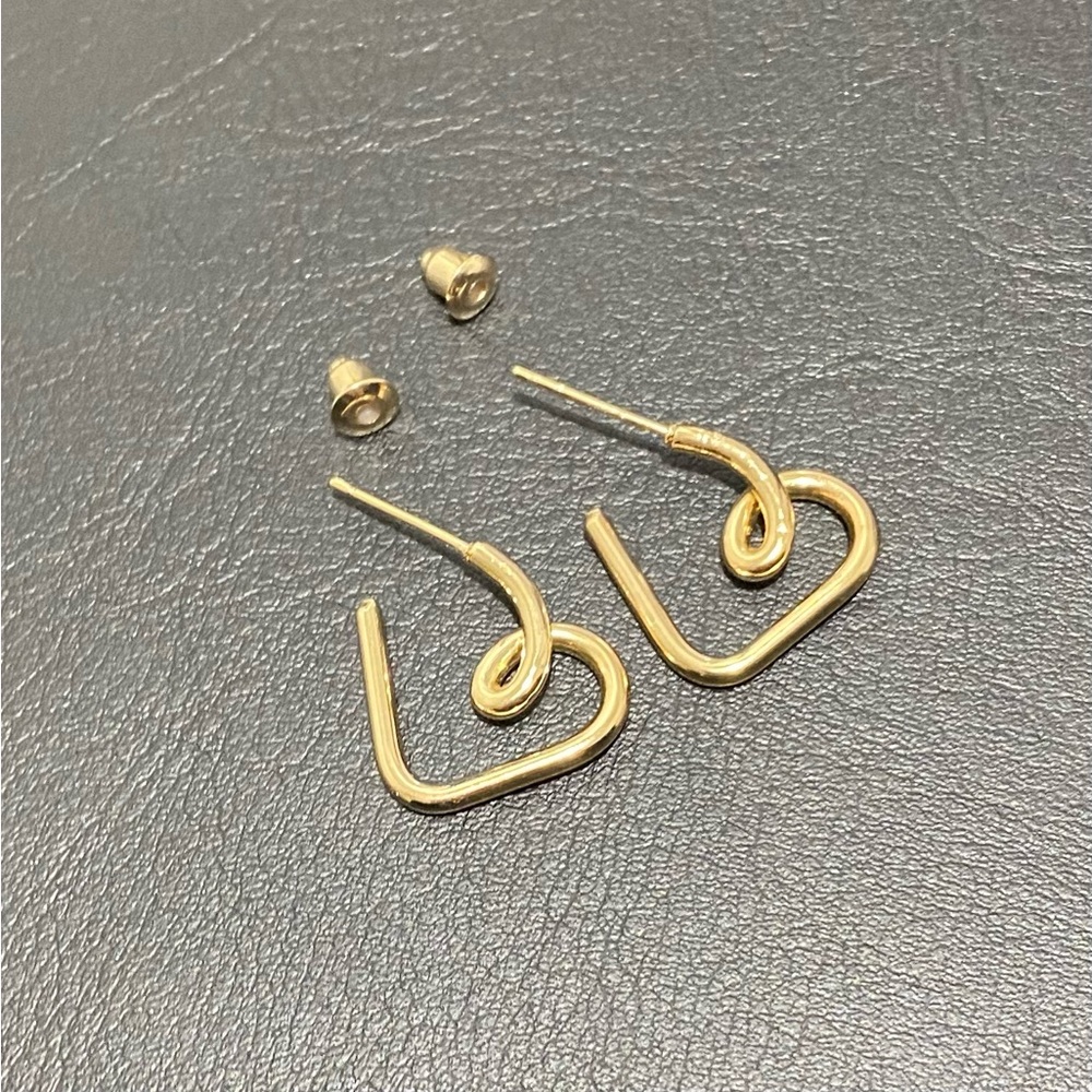 Beautiful and Lovely Heart Earrings Accessories Jewelry